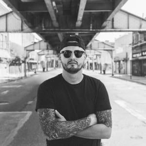 Meet your Posher, Dillon